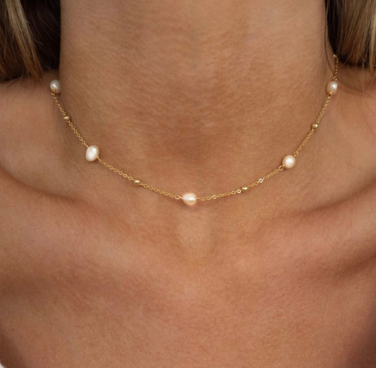 Pearls and flower necklaces