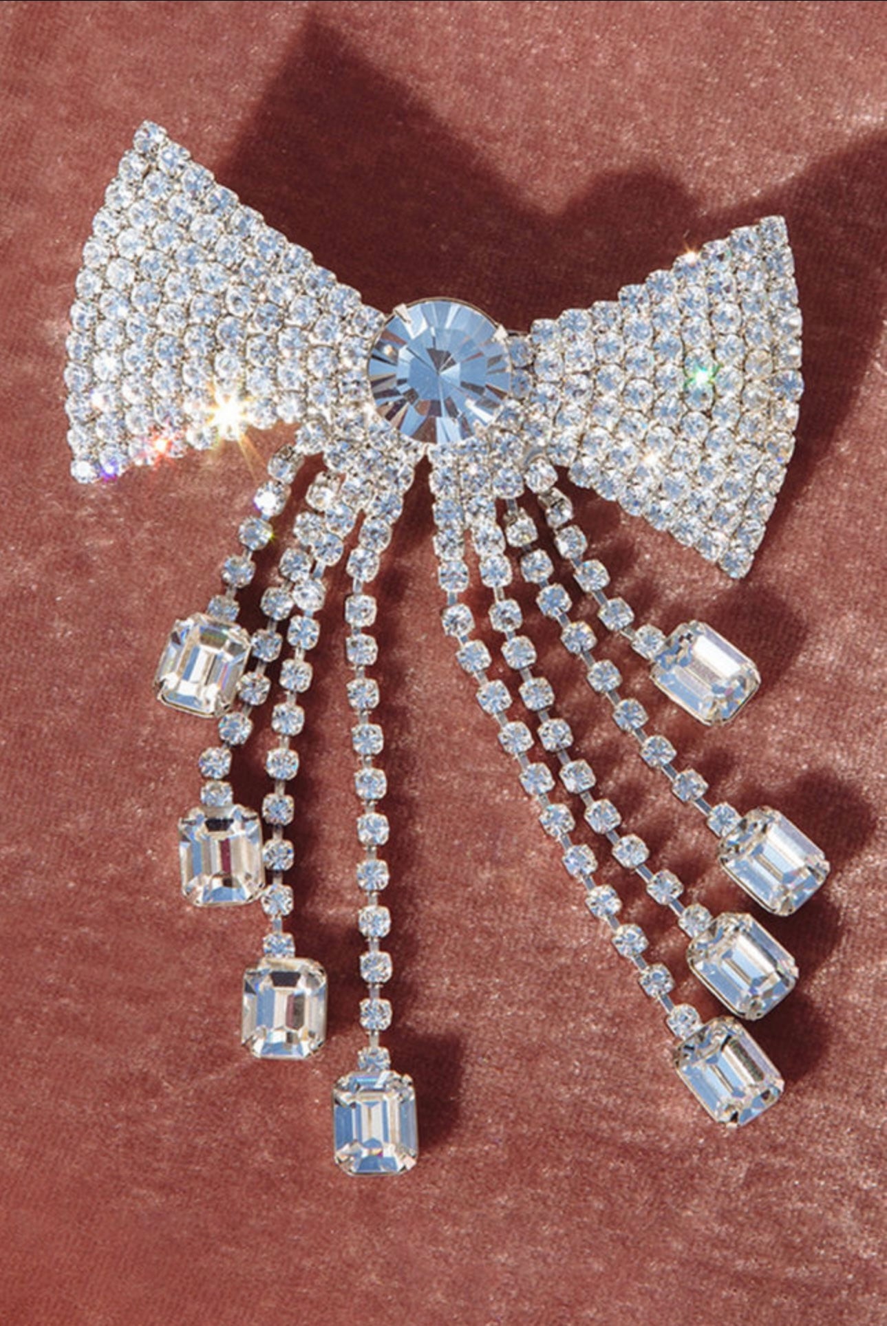 Coquette style hair clip