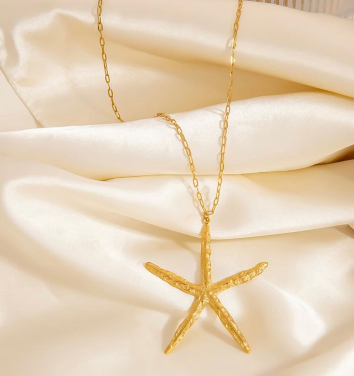 Long starfish necklace