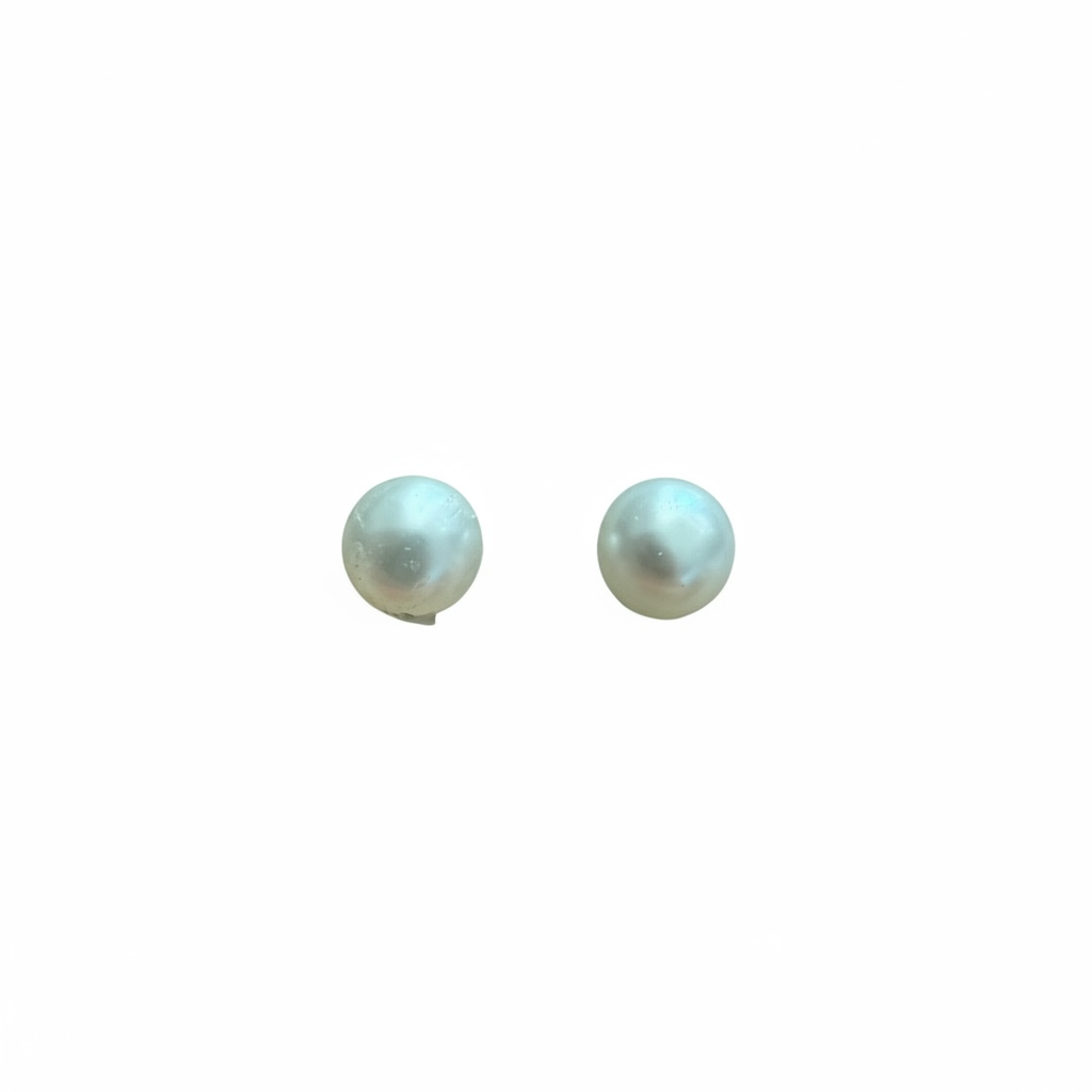 Natural pearls earrings