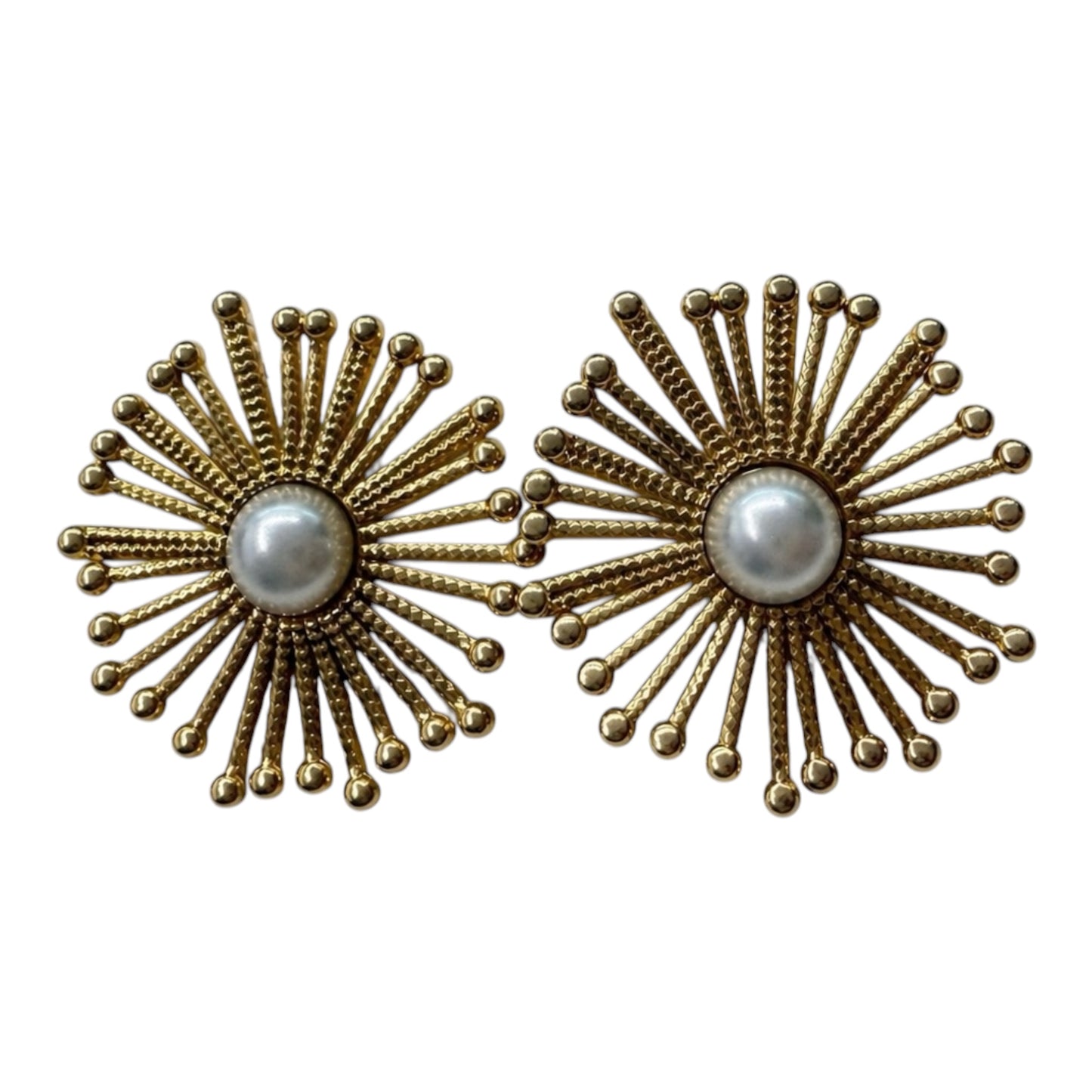 Spider pearl earrings