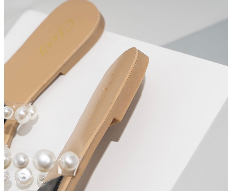Pearls sandals