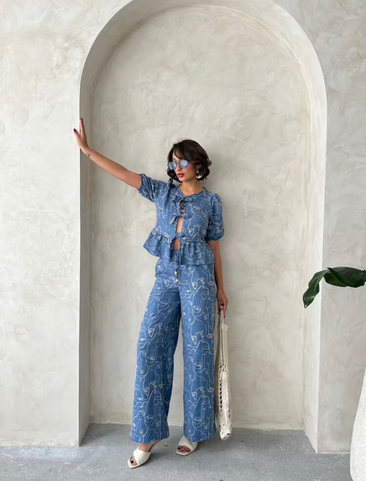 Embroidery pants