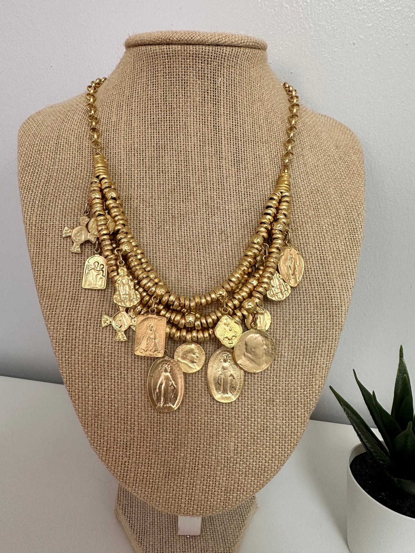 Gold charms necklace set
