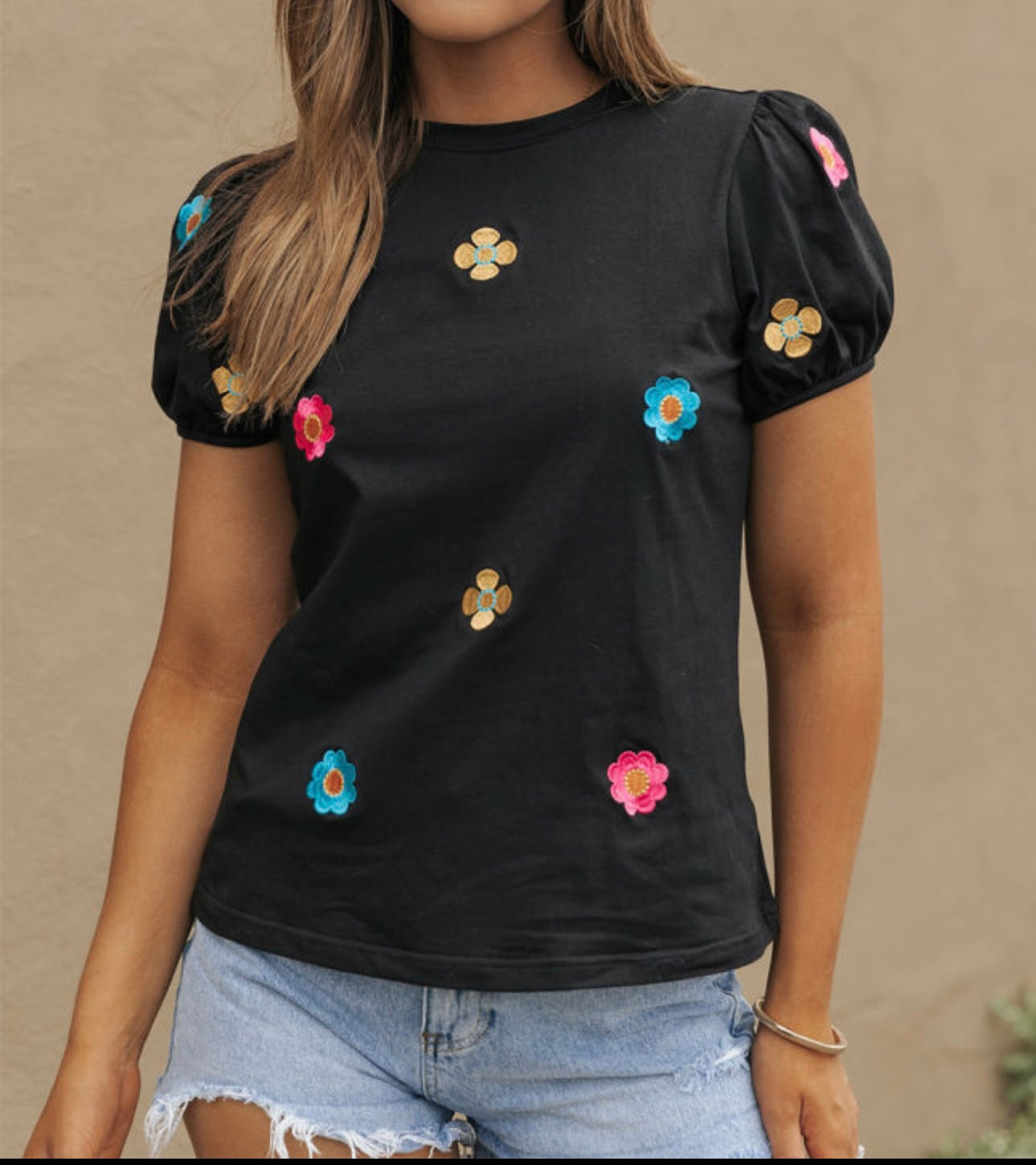 Embroidery flower tshirt