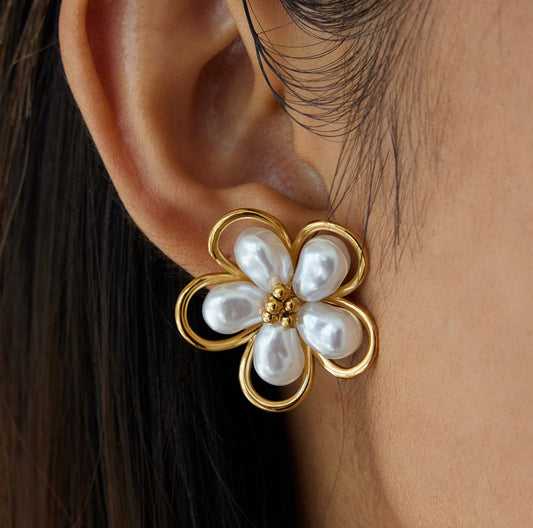 Petals earrings