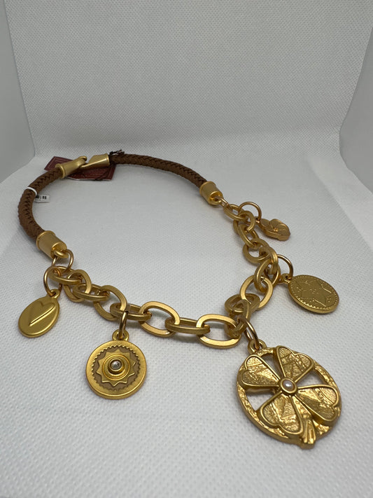 Luxury collection: Brown gold charm necklace