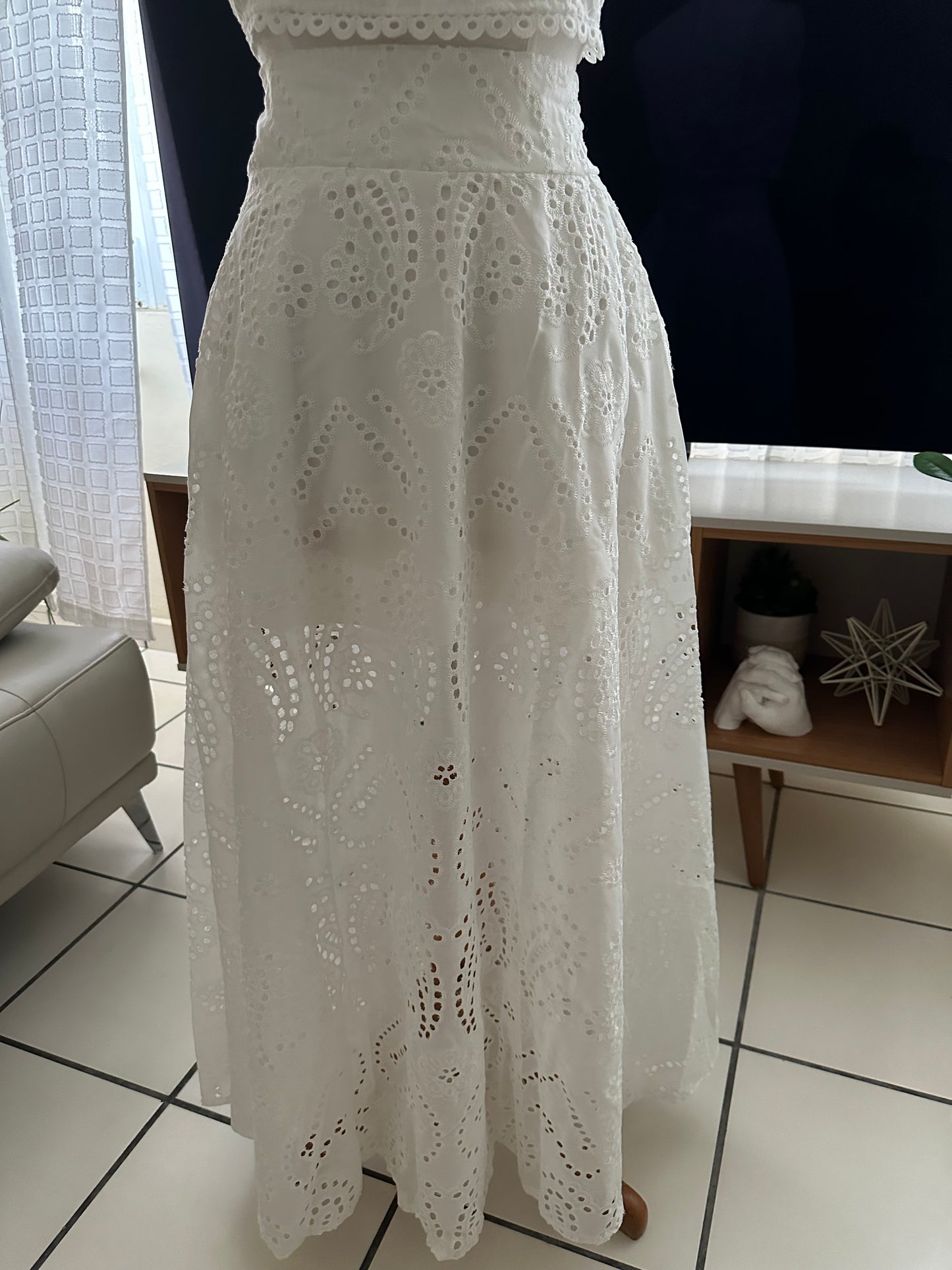 White skirt set