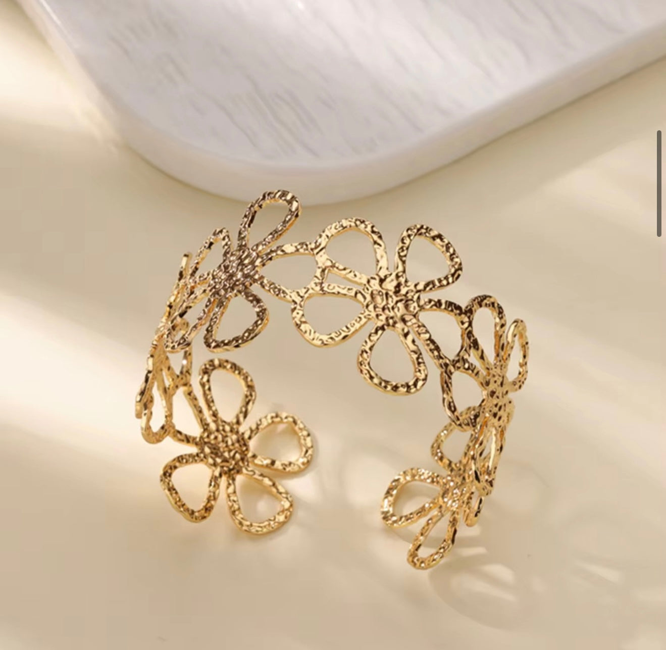 Flowers bracelet and ring set