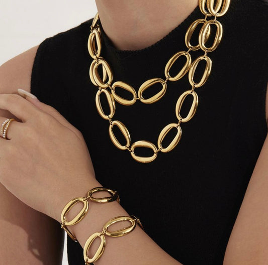 Oval gold set