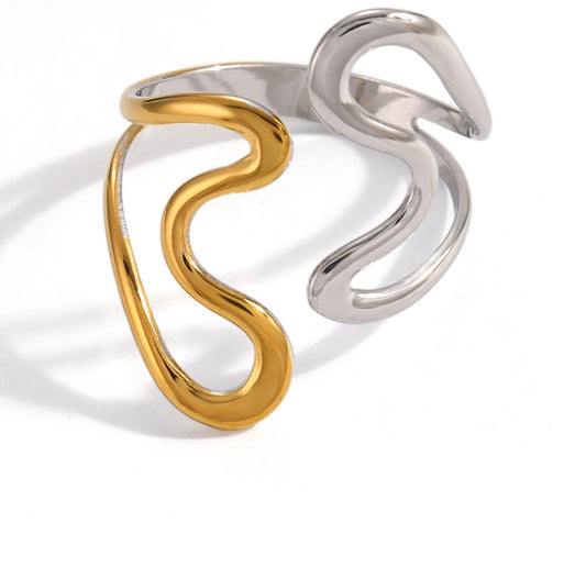 Infinity ring