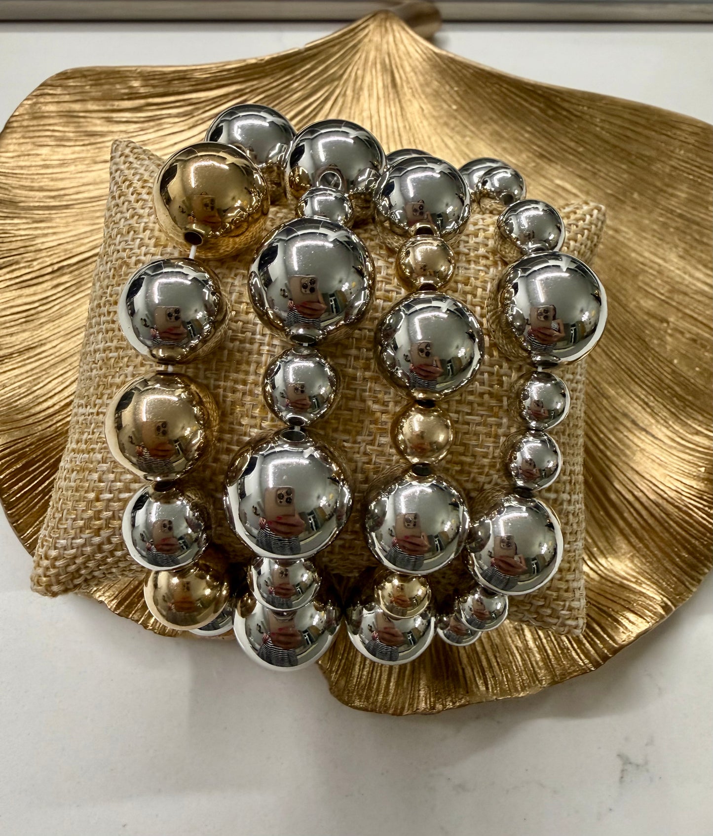 Two tone beads bracelet