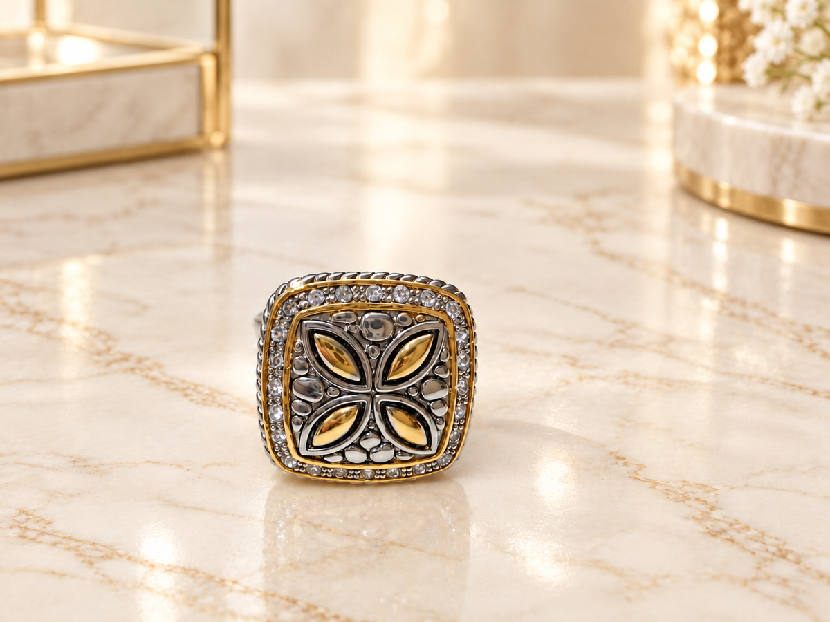 Fleur Elegance Statement Ring