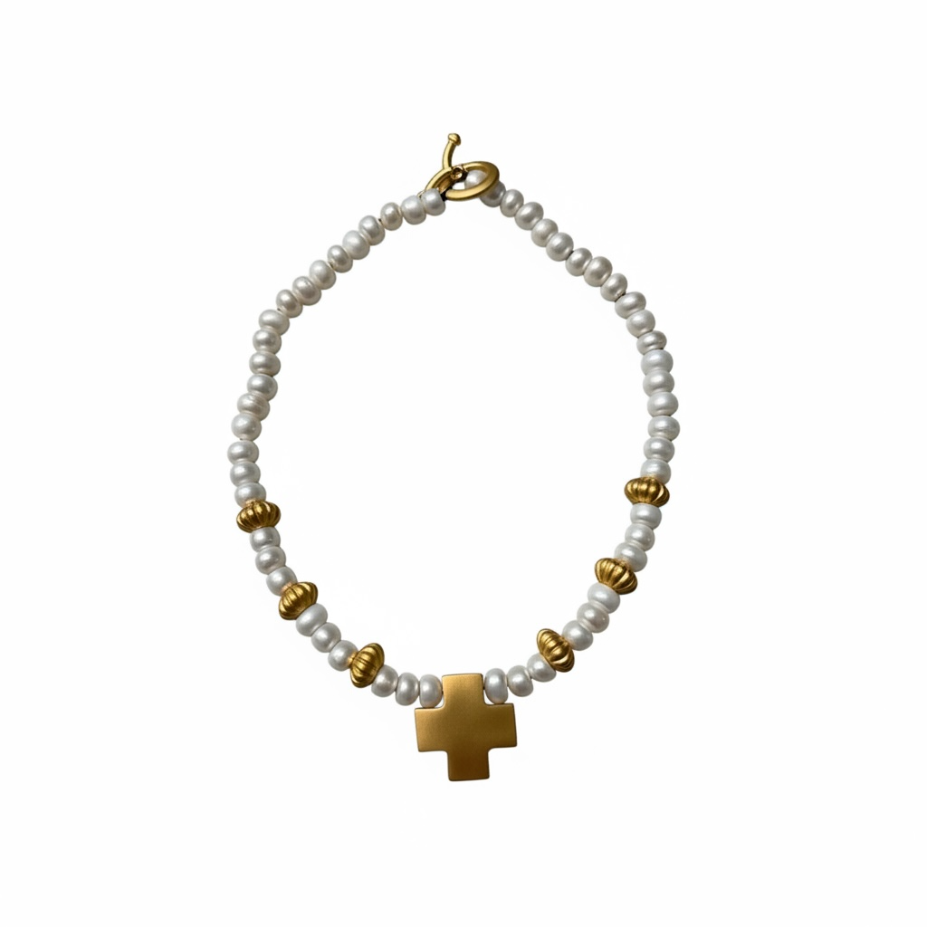 Cross Pearls Necklace