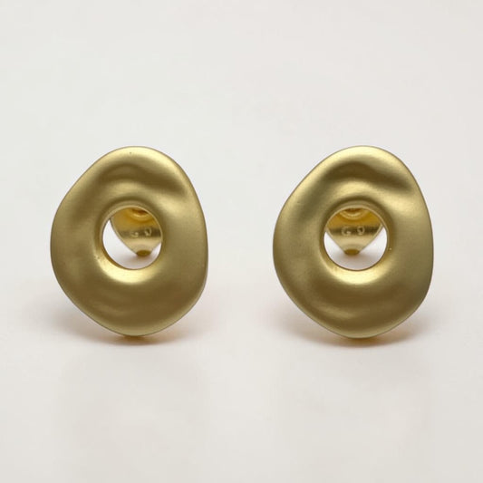 Round earrings