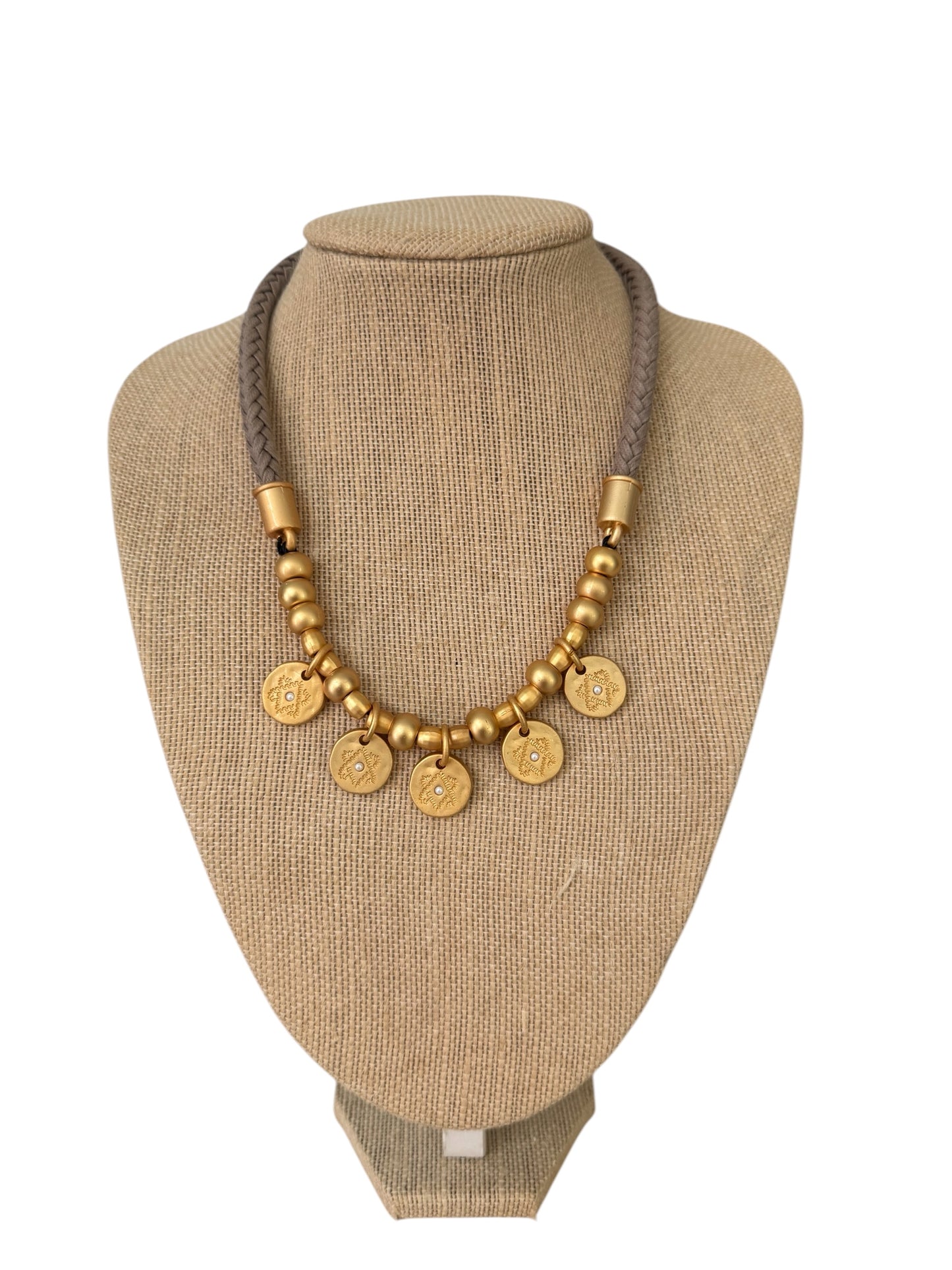 Beige charms necklace